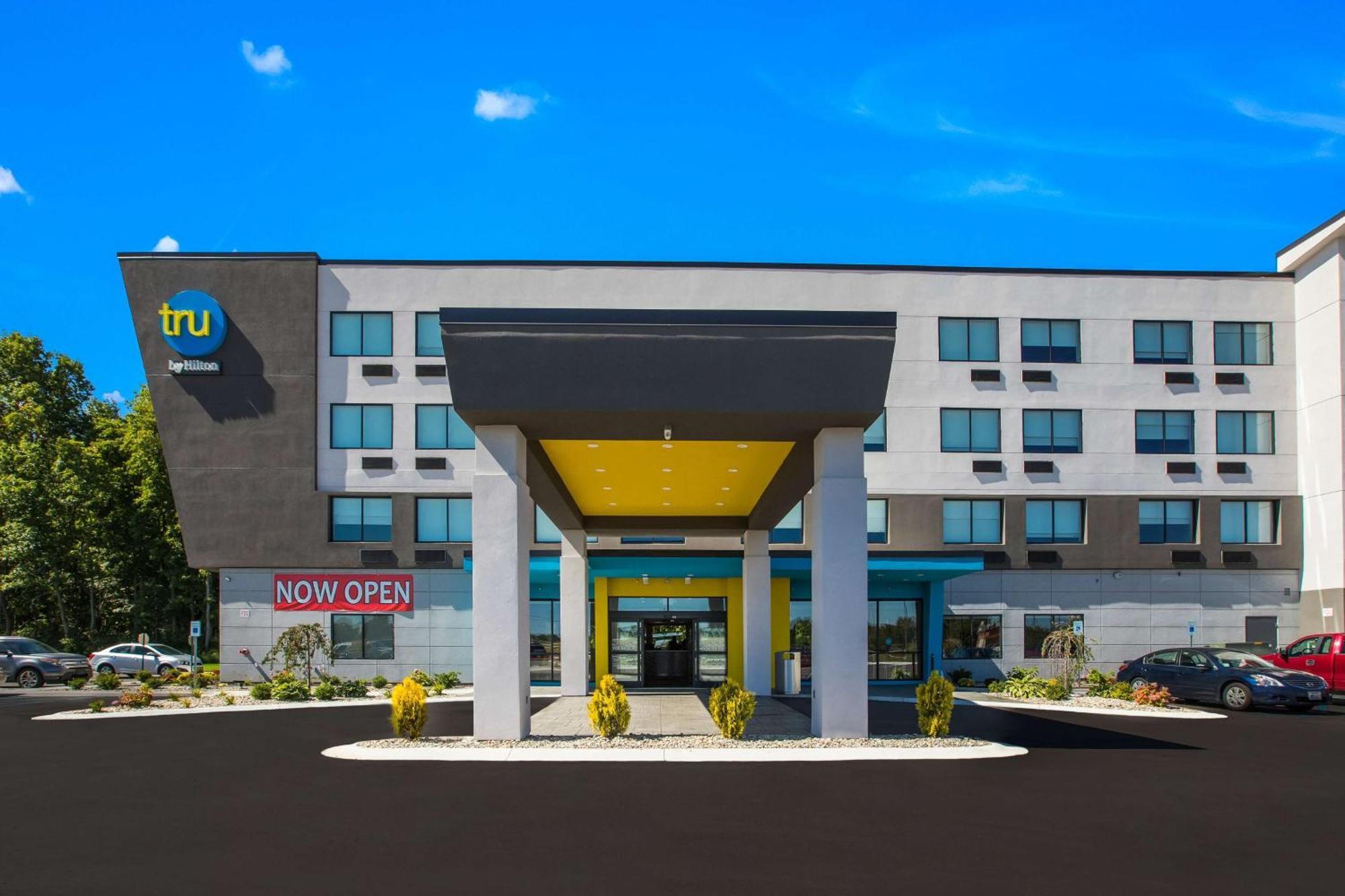 Отель Tru By Hilton Saint Joseph Стивенсвилл Экстерьер фото